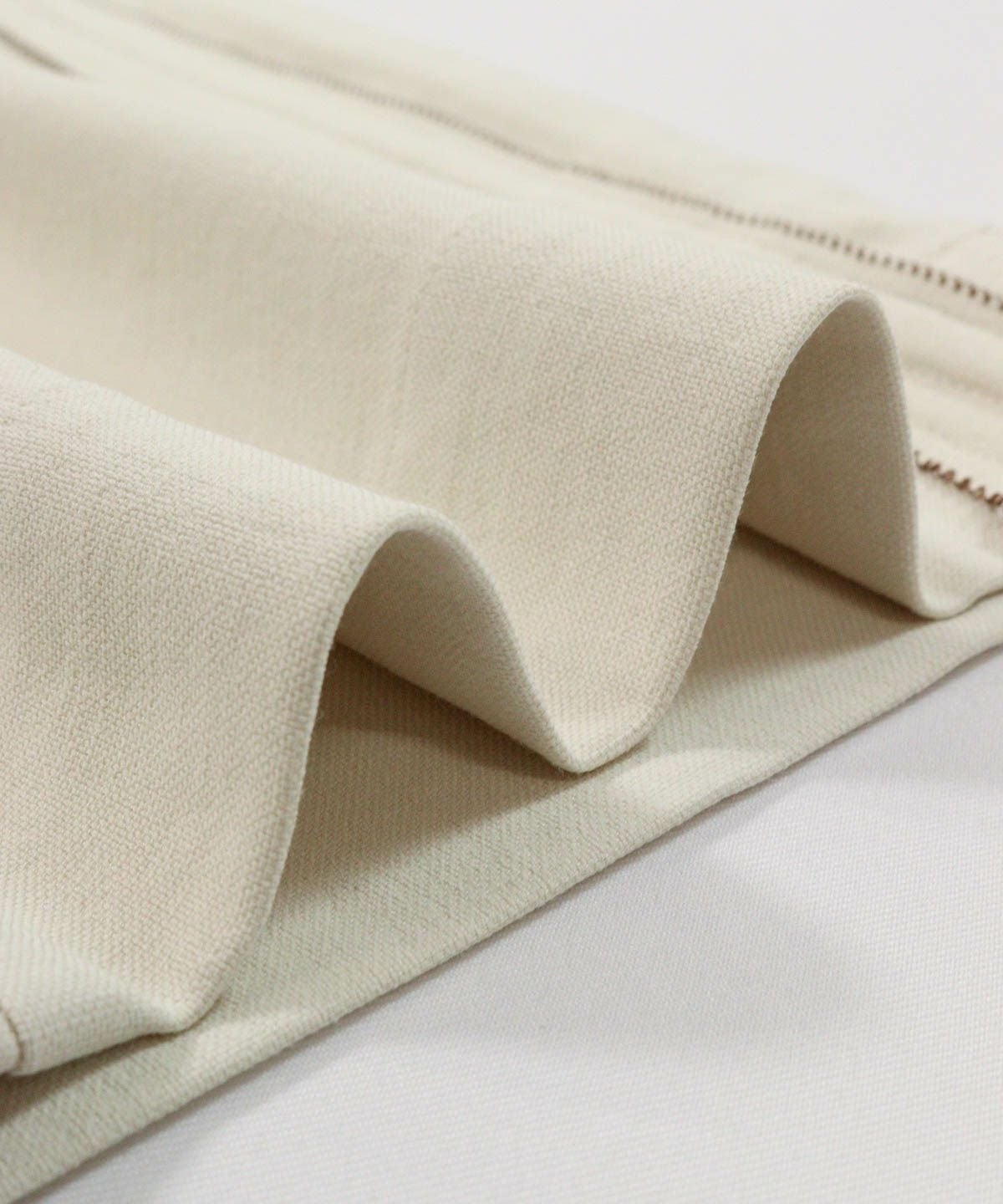 生地感（ベージュ）