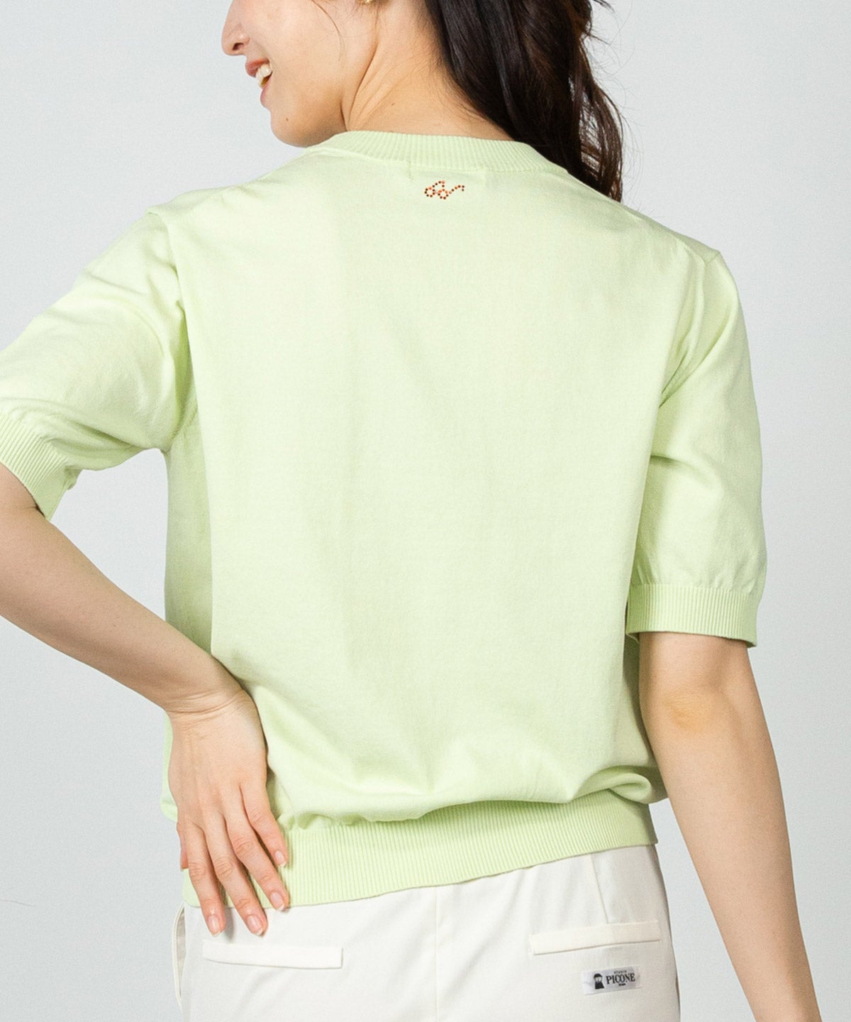 モデル着用画像(ライトグリーン)