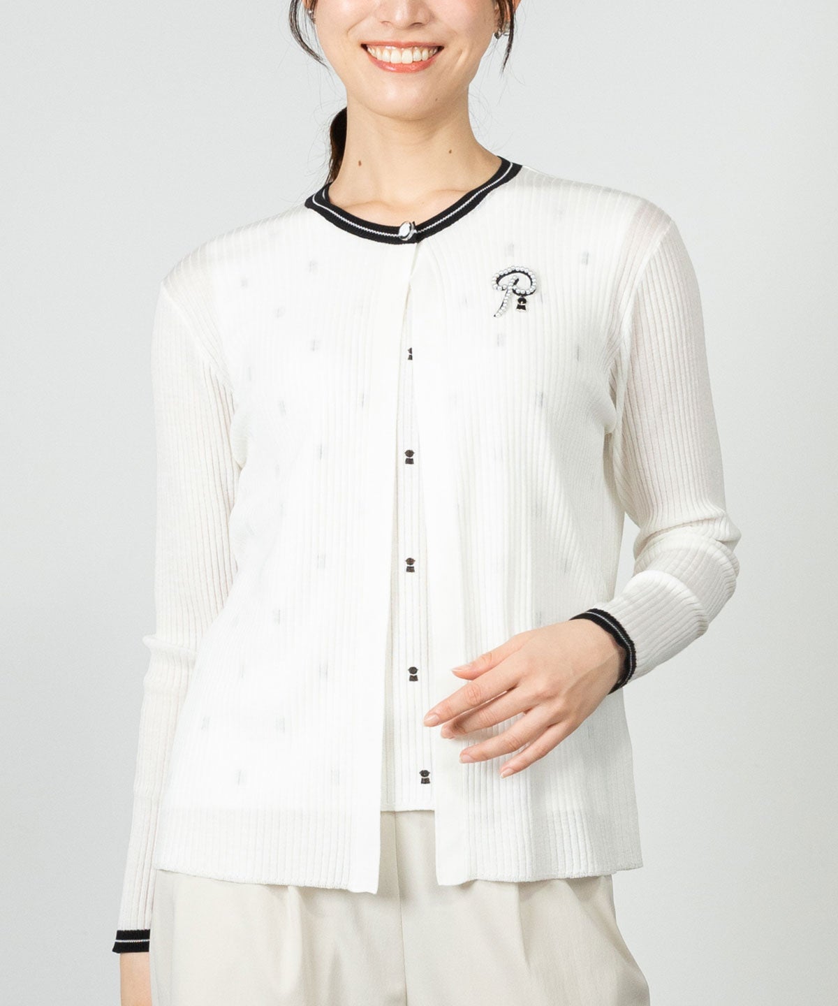 モデル着用画像(ホワイト)