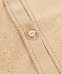 ボタン部分（ベージュ）