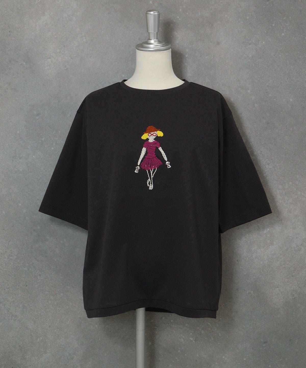 コード刺繍UV速乾プルオーバー（グレー）