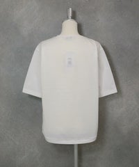 コード刺繍UV速乾プルオーバー後（ホワイト）