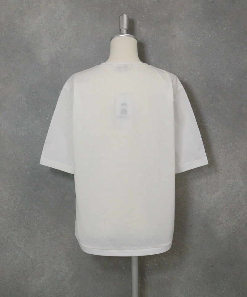 コード刺繍UV速乾プルオーバー後（ホワイト）