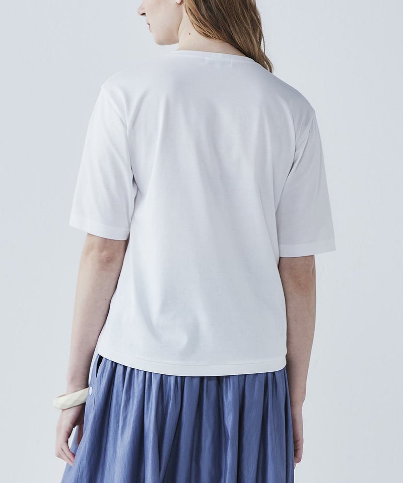 モデル着用画像（ホワイト）