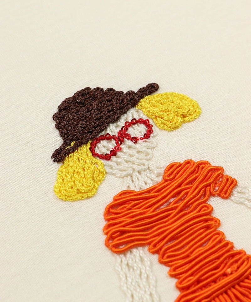 デザイン部分（ベージュ）