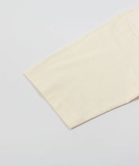 袖口部分（ベージュ）