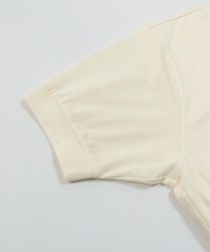 袖口部分（ベージュ）