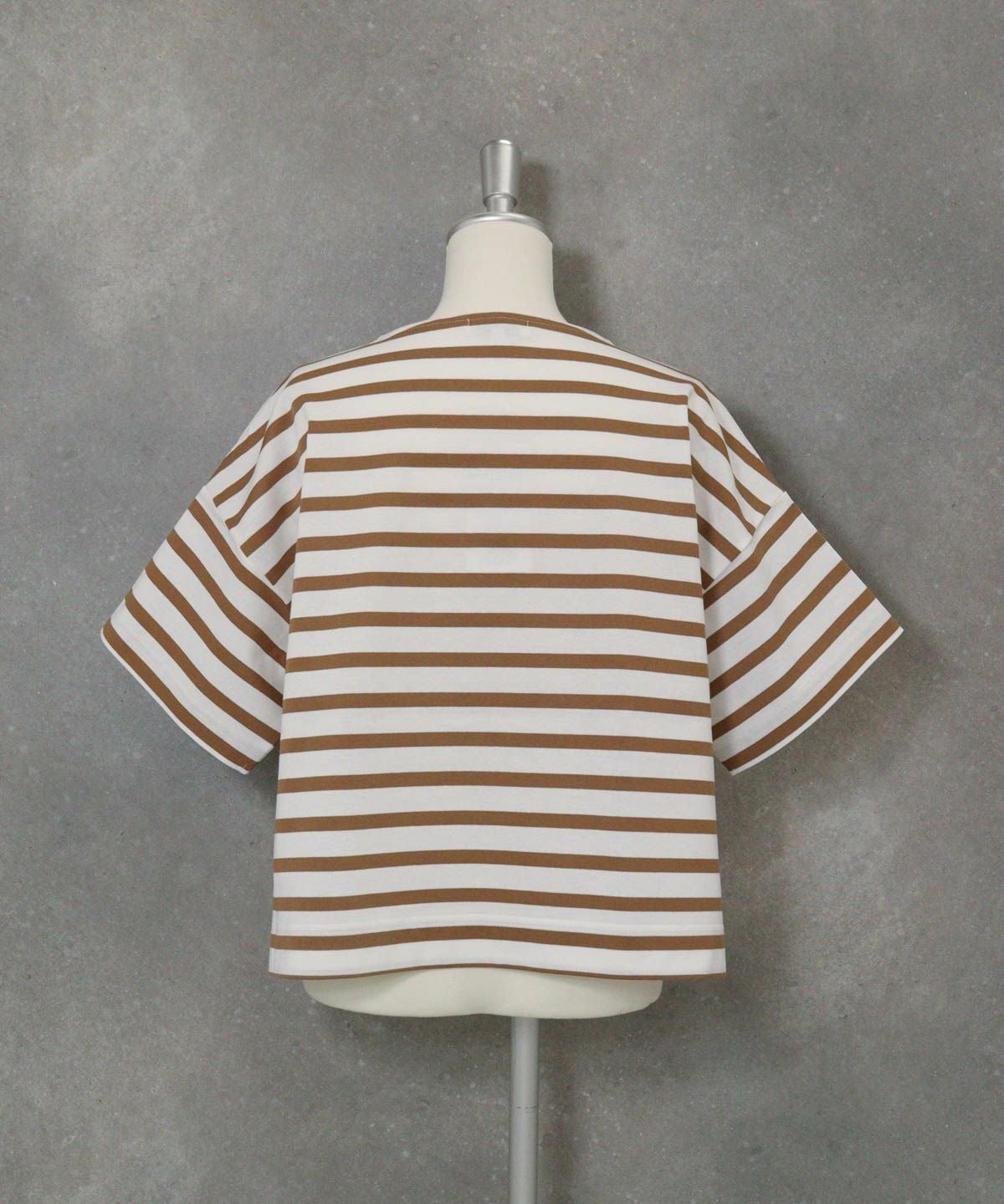 コットン100％天竺ボーダープルオーバー後（ベージュ）