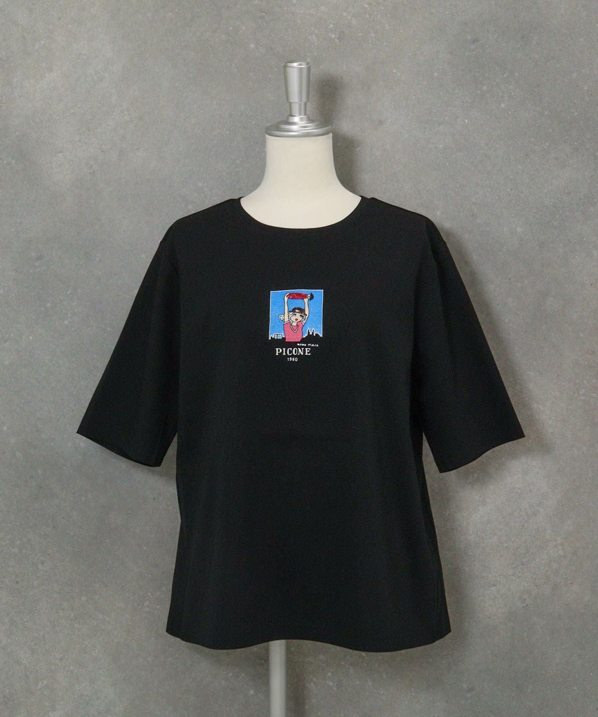 コットン100％5分袖刺繍プルオーバー（ブラック）