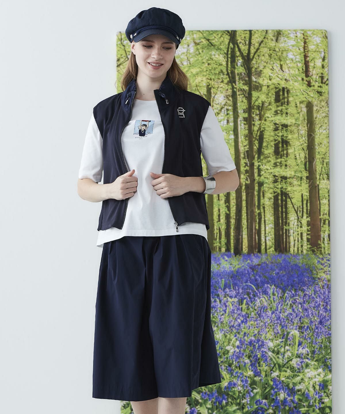 モデル着用（ホワイト）