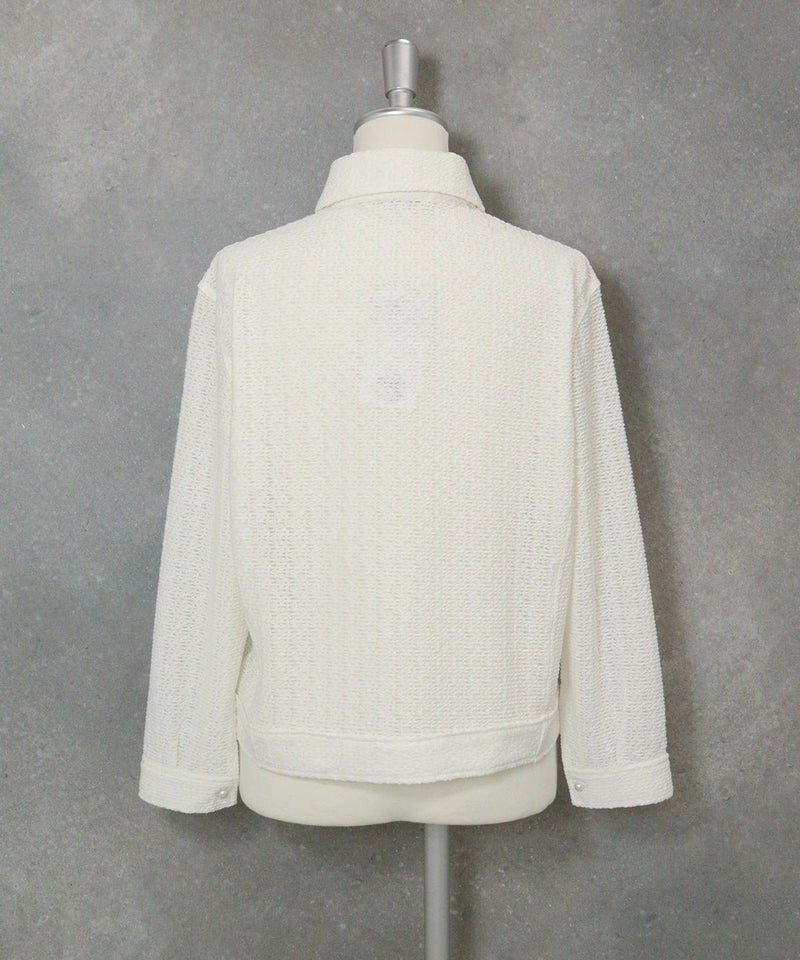 レース調襟付きシャツ後（ホワイト）