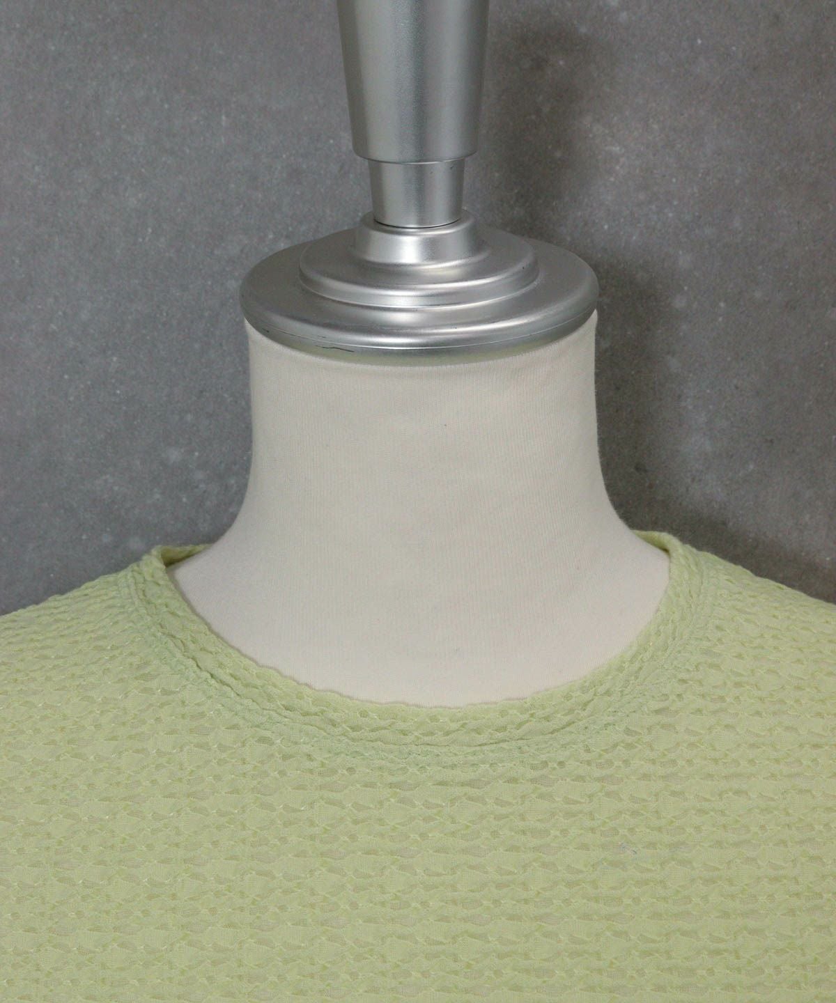 襟元部分（ライトグリーン）