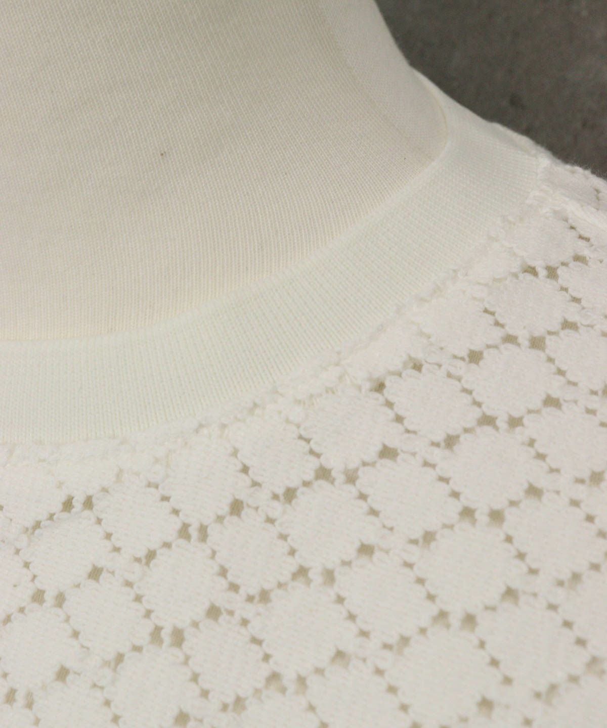 首元部分（ホワイト）