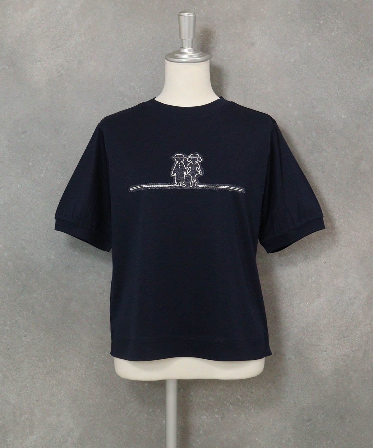 チュール刺繍冷感プルオーバー(ネイビー)前