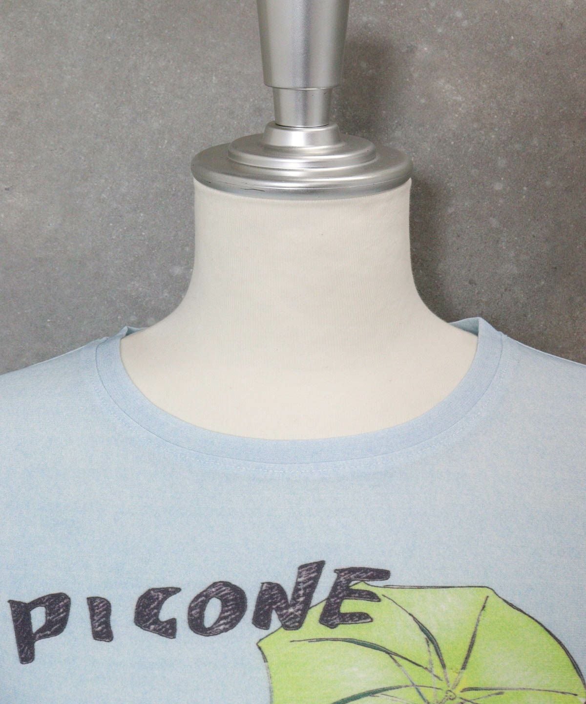 襟元部分（ブルー）