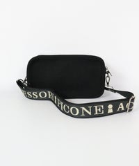 ボックス型ニットショルダーバッグ後（ブラック）