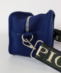 ストラップ装着部分（ネイビー）