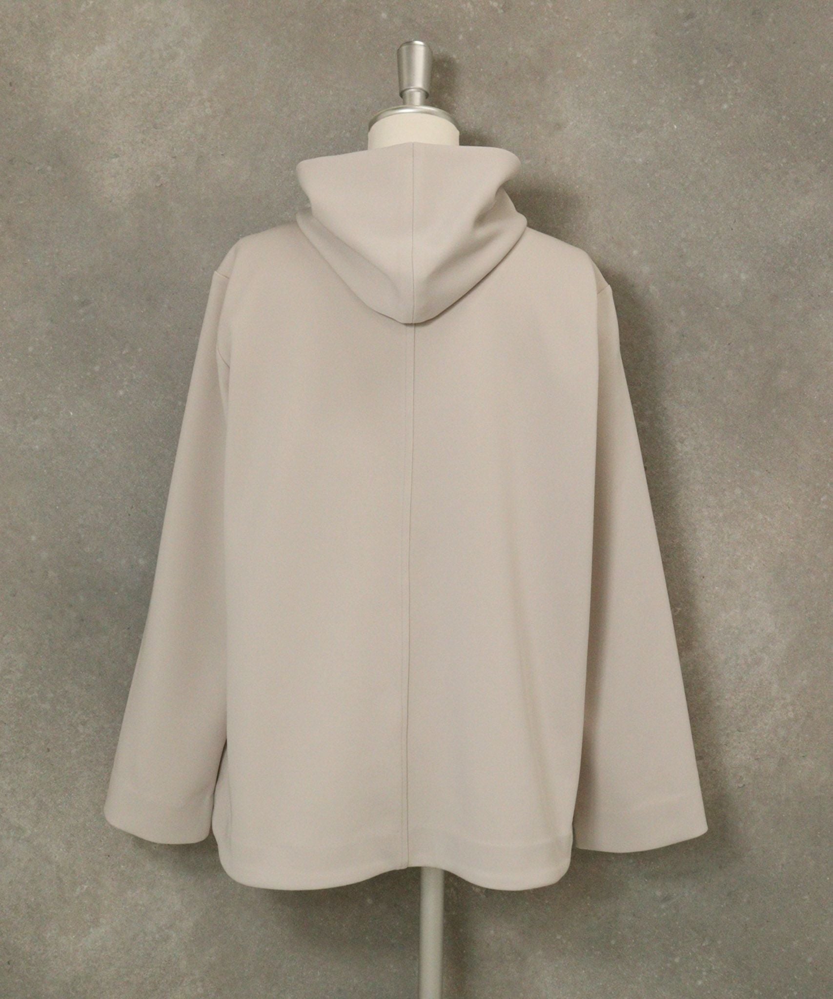 フード付ダンボールブルゾン後(ライトグレー）