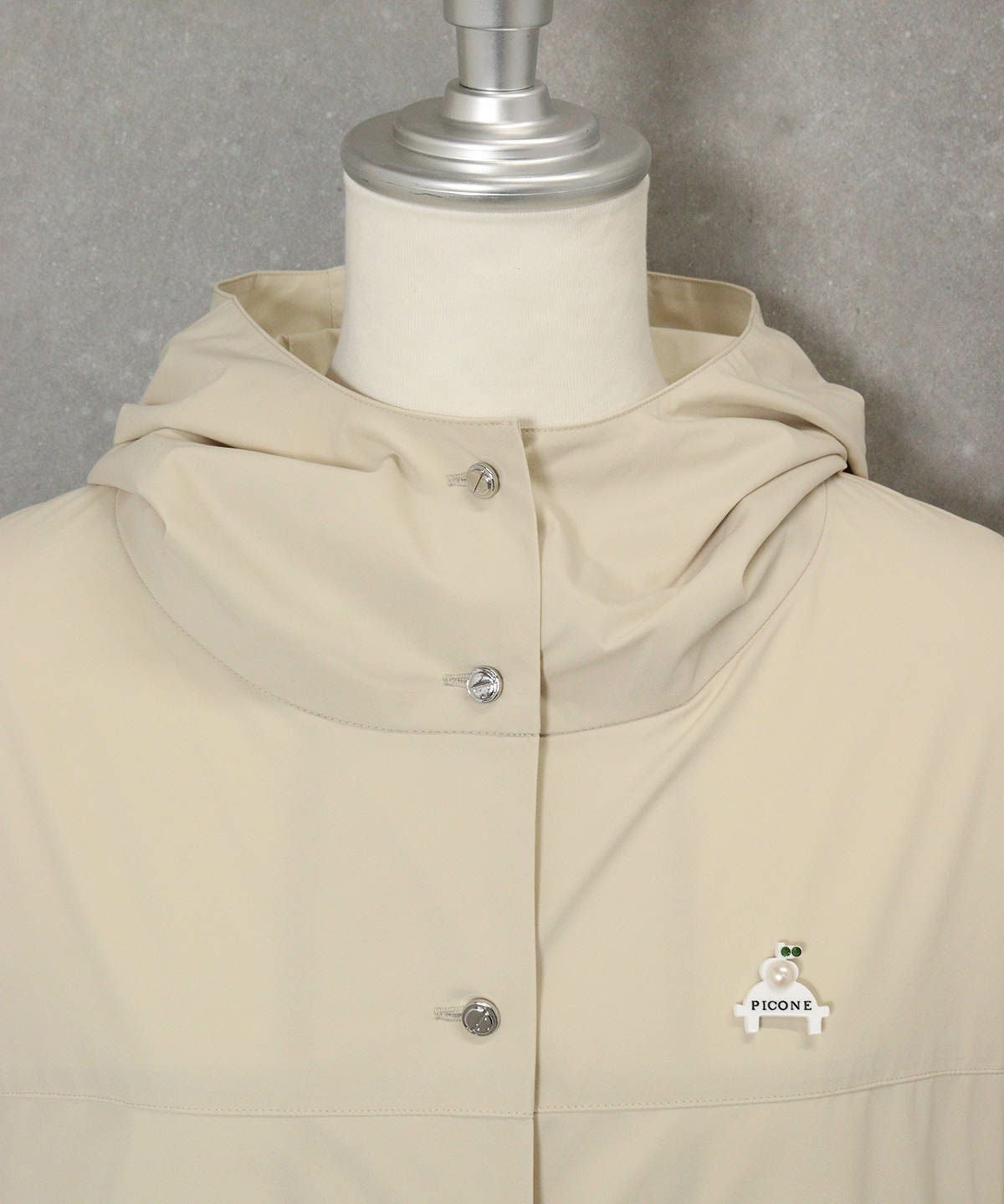 首元(ベージュ)