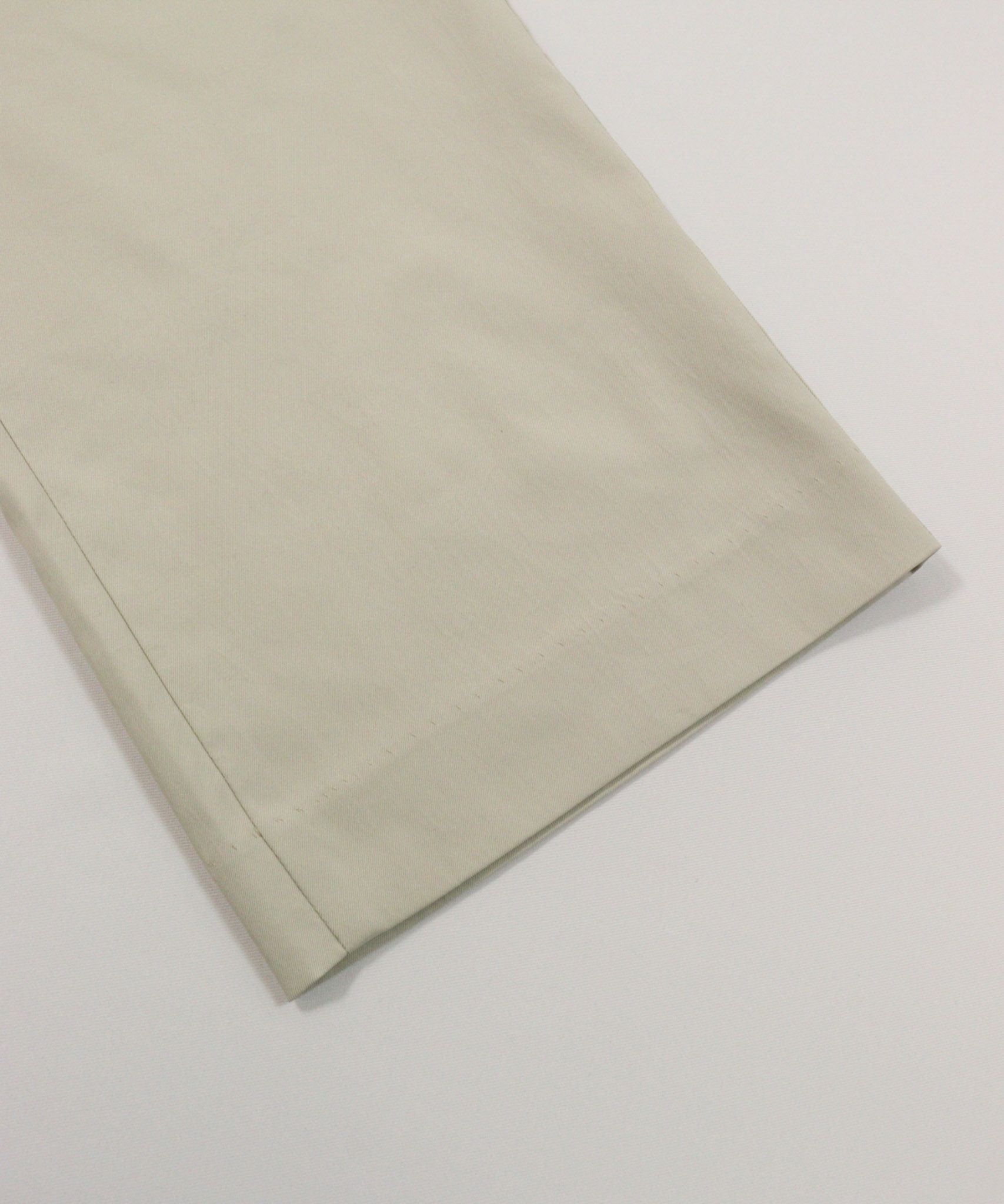 裾口（ベージュ）