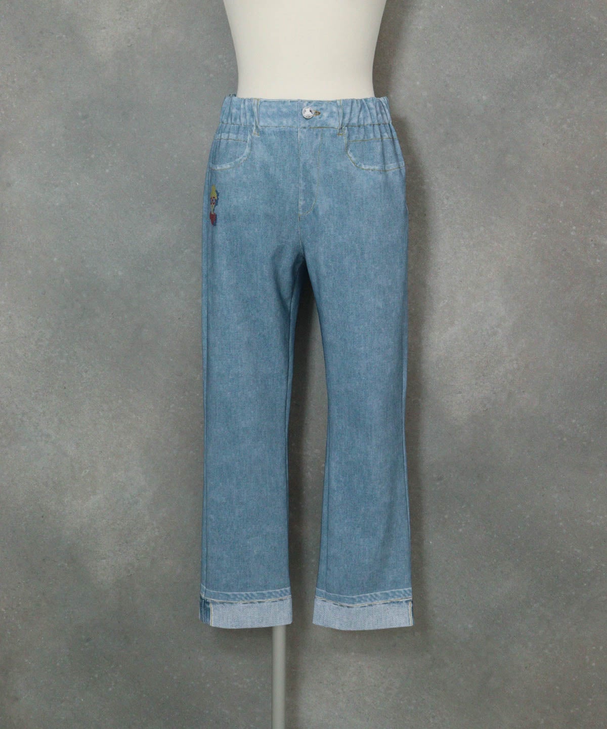 デニム風プリント9分丈パンツ(ライトブルー)前