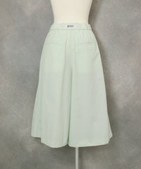 フロントベルト撥水キュロット(ライトグリーン)後ろ