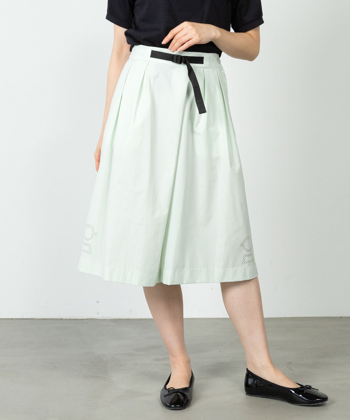 モデル着用画像(ライトグリーン)