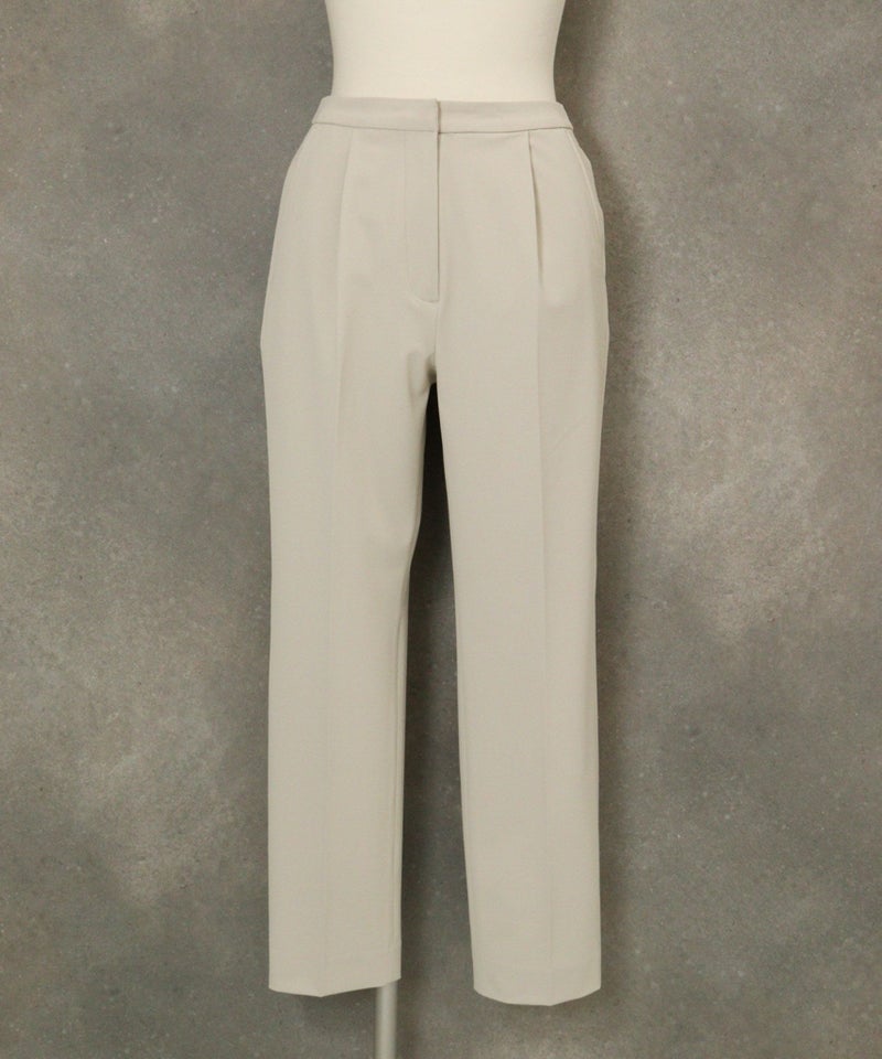 撥水ベーシックテーパードパンツ（ベージュ）