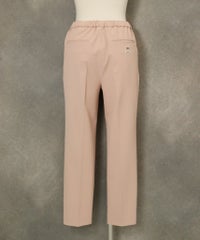 撥水ベーシックテーパードパンツ後（ライトオレンジ）