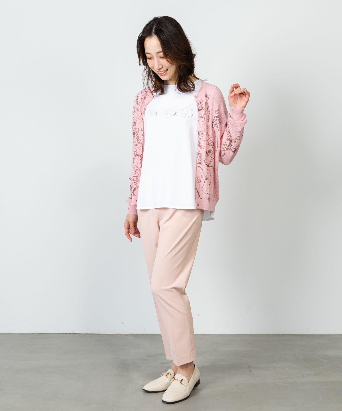 モデル着用画像（ライトオレンジ）