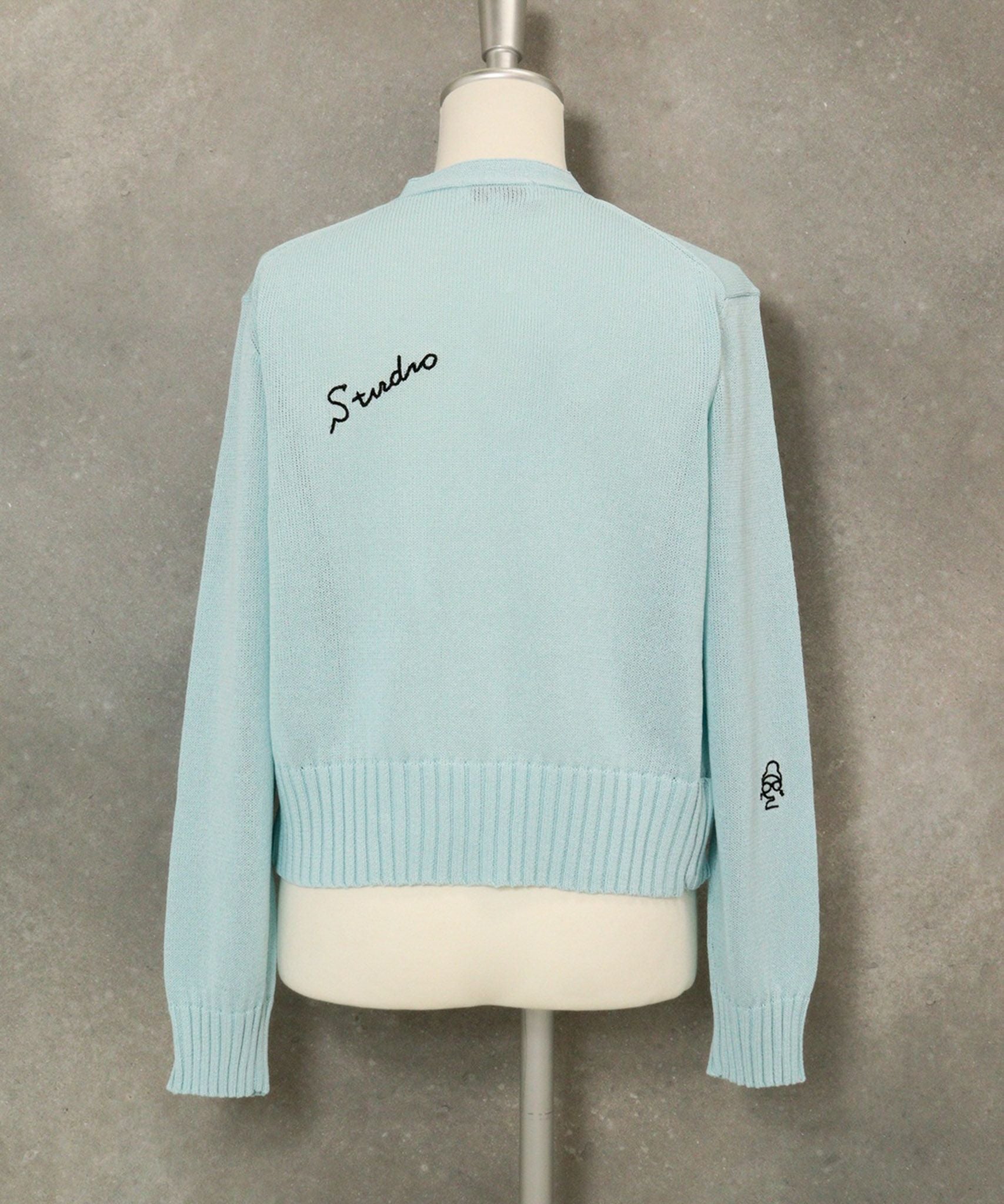 刺繍ニットカーディガン(ライトブルー)後ろ