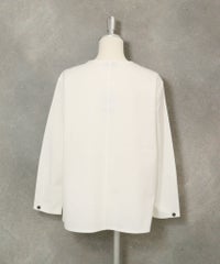 コットン100％UV冷感ポンチプルオーバー(ホワイト)後ろ