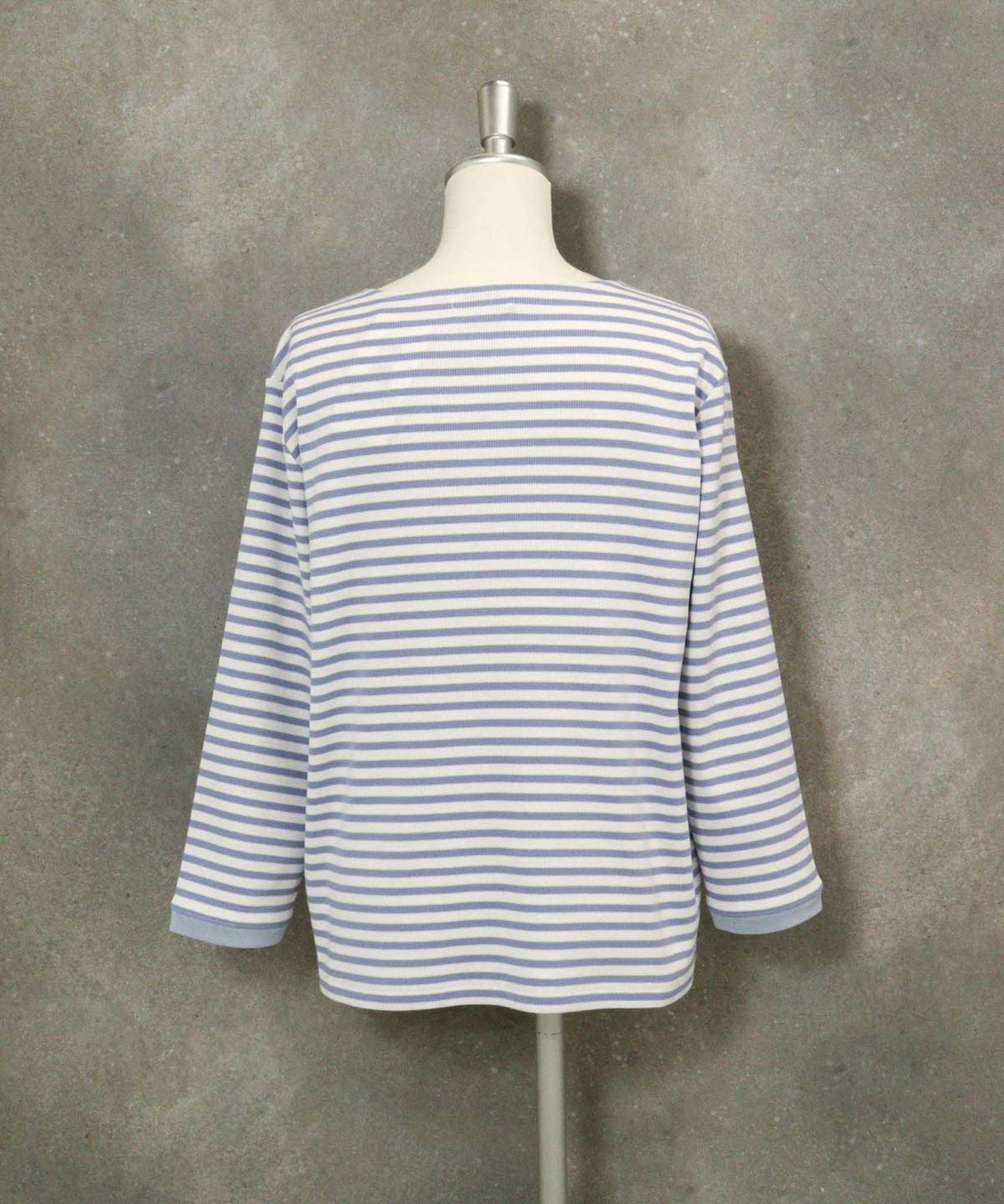 ビーズ刺繍七分袖ボーダープルオーバー(ブルー)後ろ