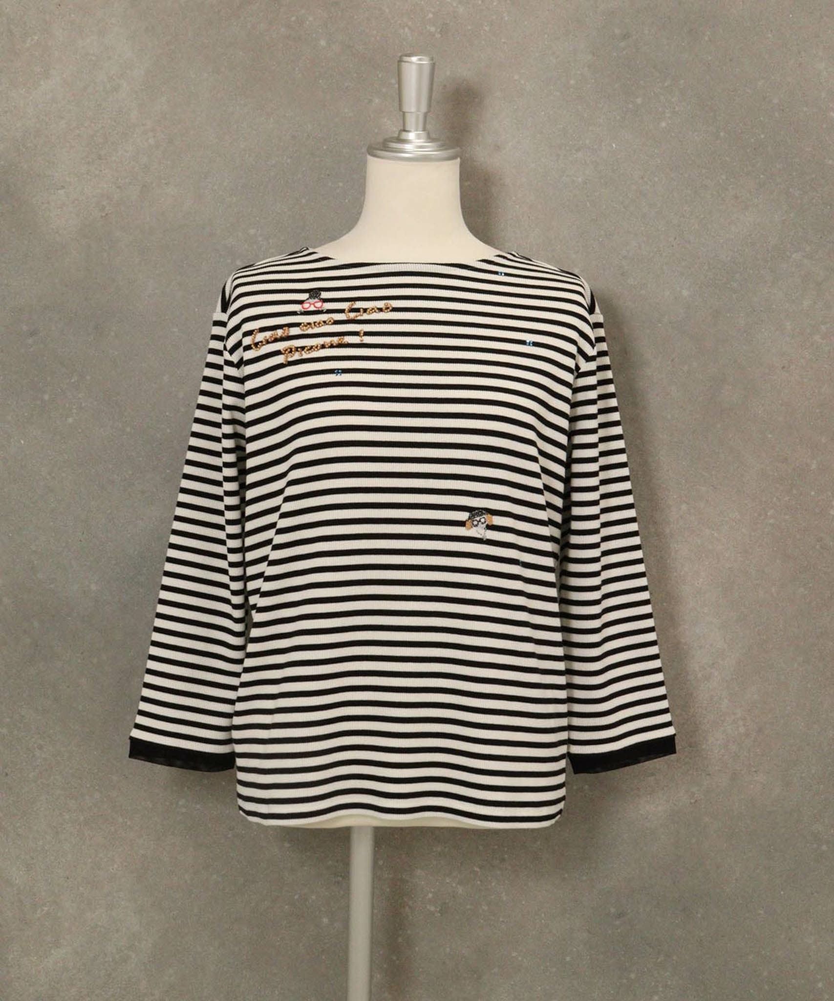 ビーズ刺繍七分袖ボーダープルオーバー(ホワイト)前