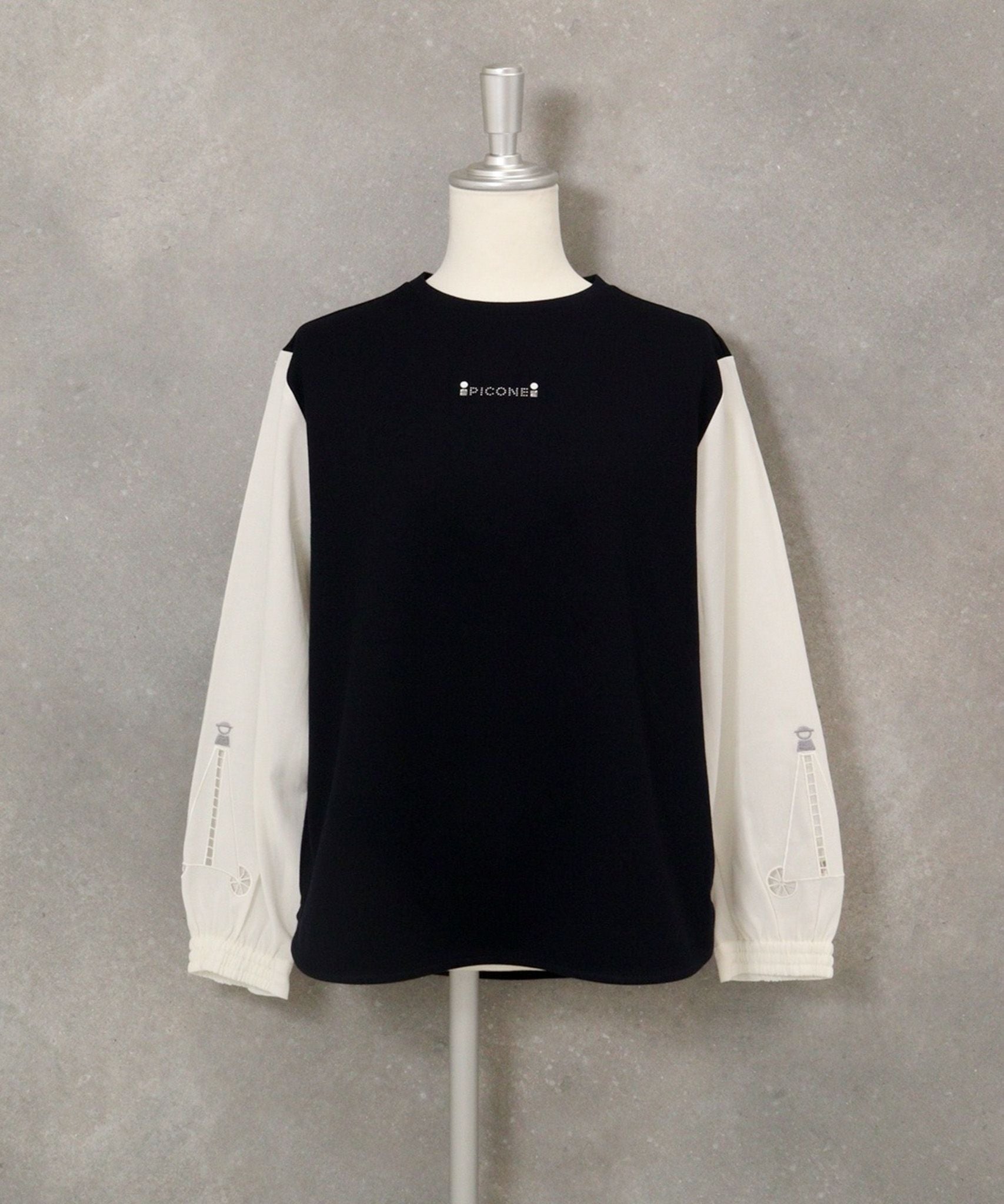 袖切替ポンチプルオーバー(ネイビー)前