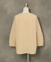 UV冷感タック袖プルオーバー後（ライトオレンジ）