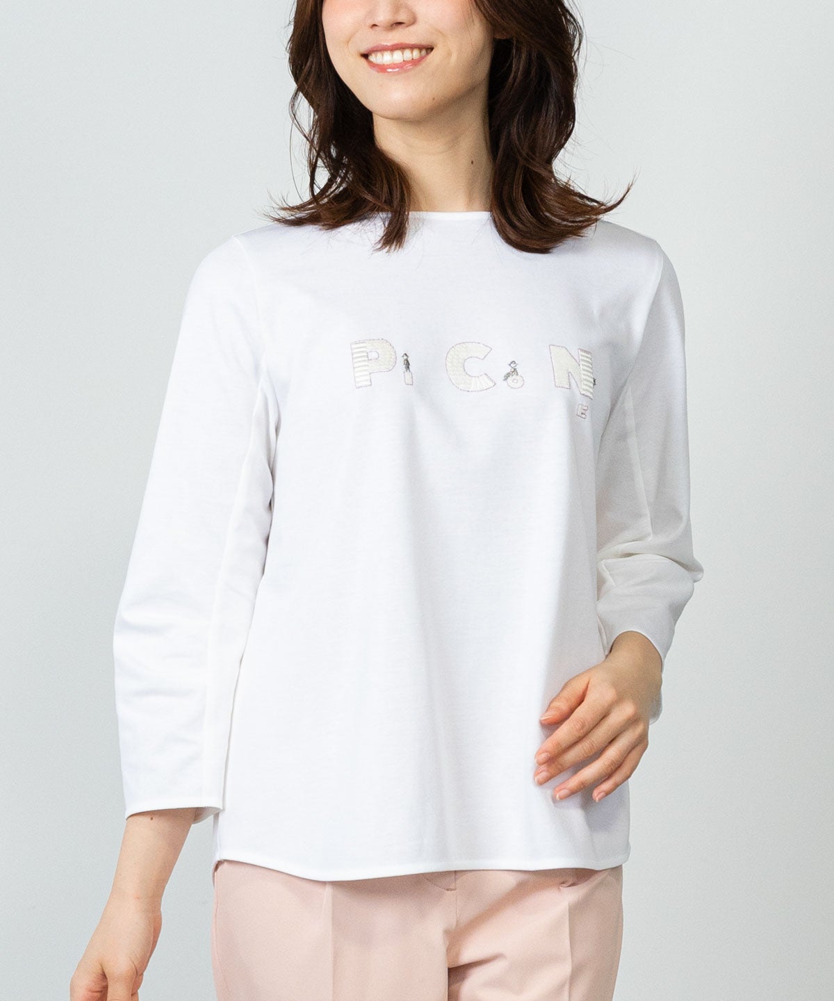 モデル着用画像(ホワイト)