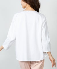 モデル着用画像(ホワイト)