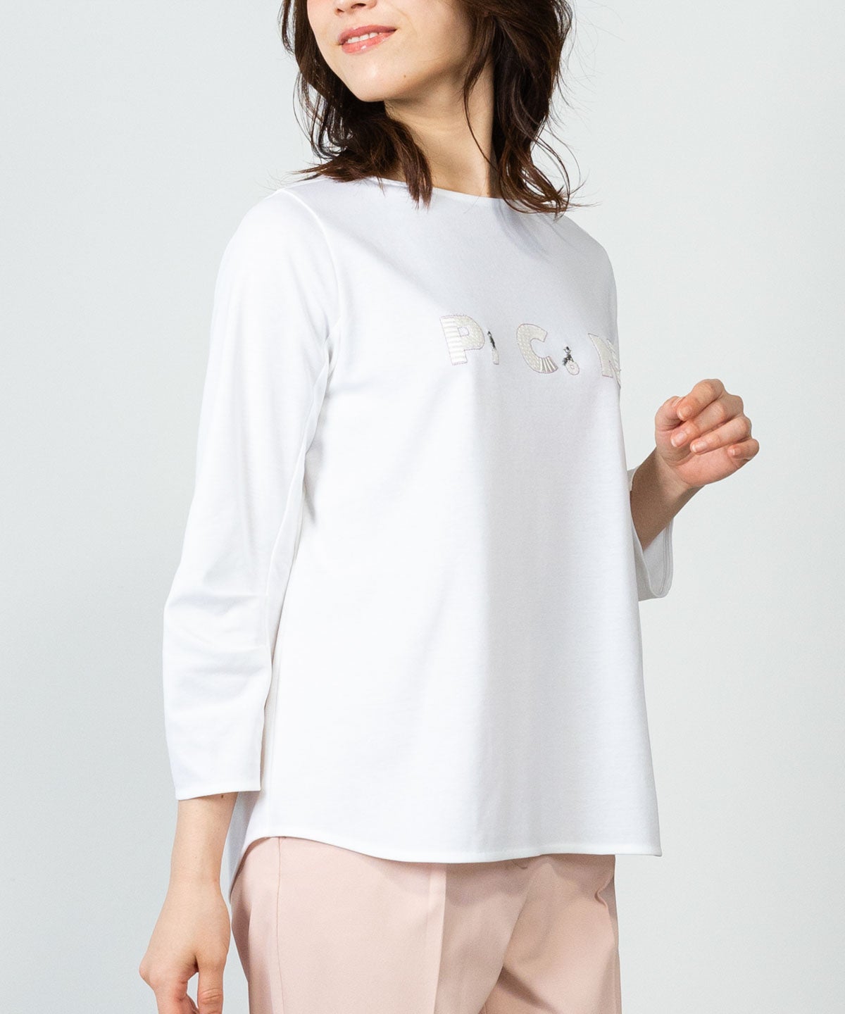 モデル着用画像(ホワイト)