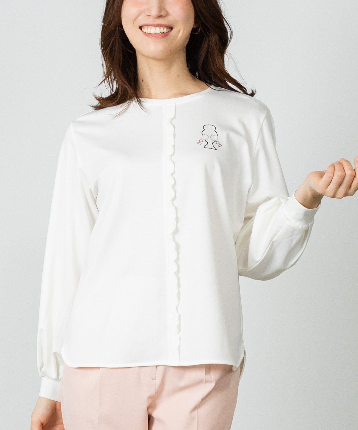 モデル着用画像(ホワイト)