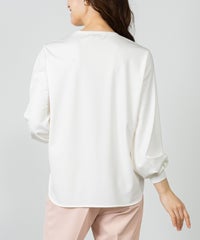 モデル着用画像(ホワイト)