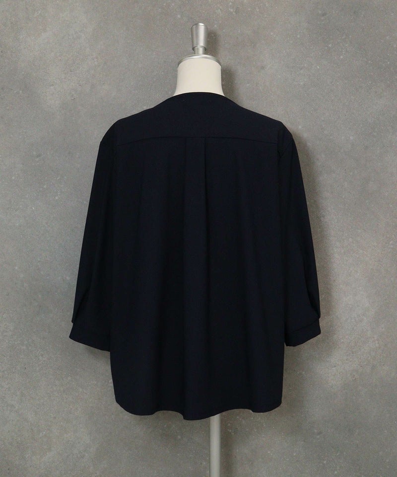  BOOKイラストUV冷感プルオーバー(ネイビー)後ろ