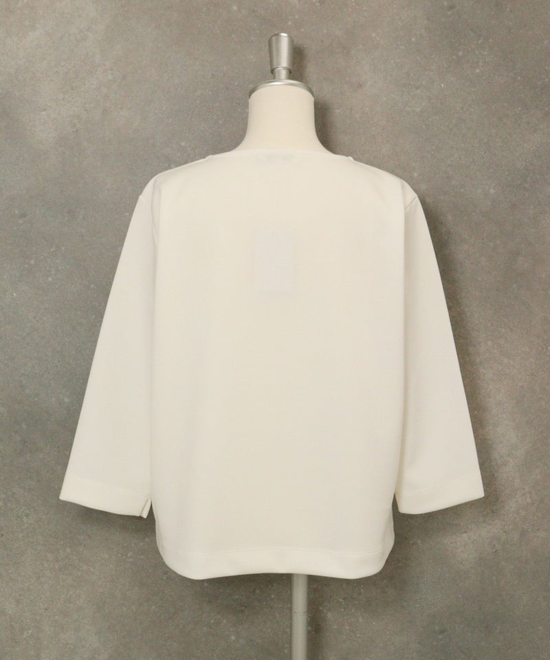 七分袖ダンボールプルオーバー後（ホワイト）