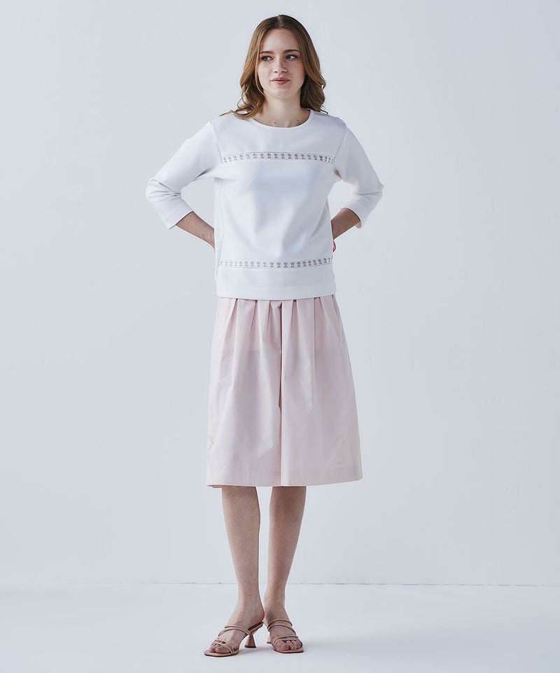 モデル着用画像（ホワイト）