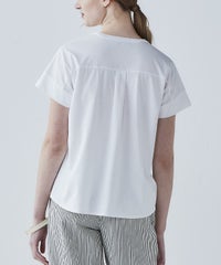 モデル着用画像(ホワイト)