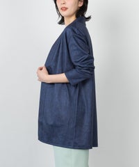 モデル着用画像（ネイビー）