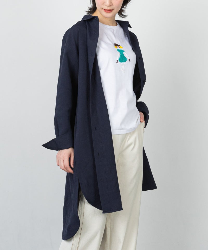 モデル着用画像（ネイビー）