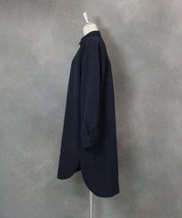 ポイント刺繍撥水ロングシャツ(ネイビー)横