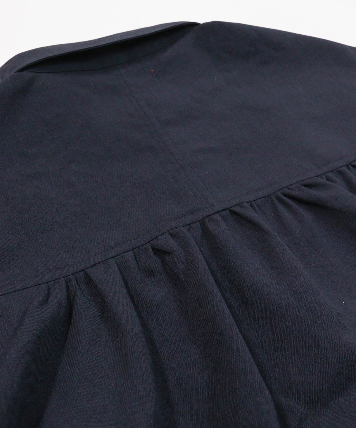 背面(ネイビー)