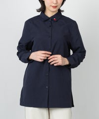 モデル着用画像（ネイビー）